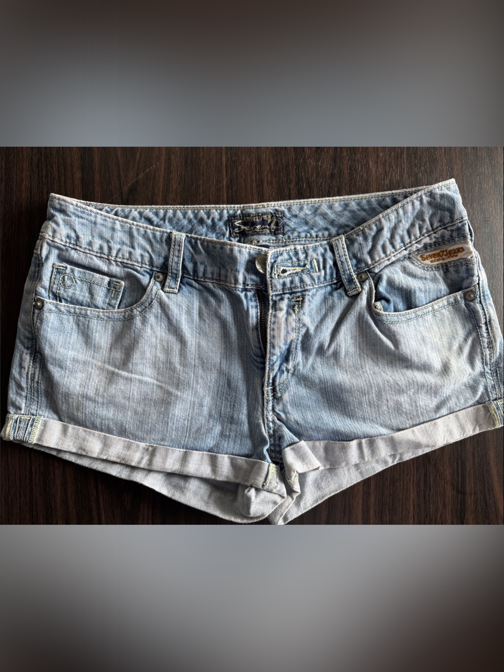 Seven7 Women’s Denim Shorts 31